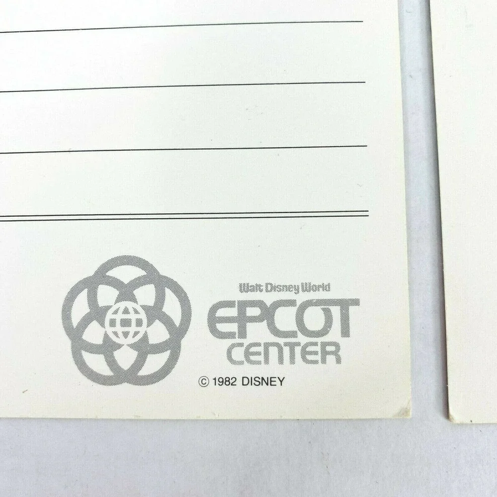 Set of 2 VTG 1982 Disney‎ Epcot Center Postcards